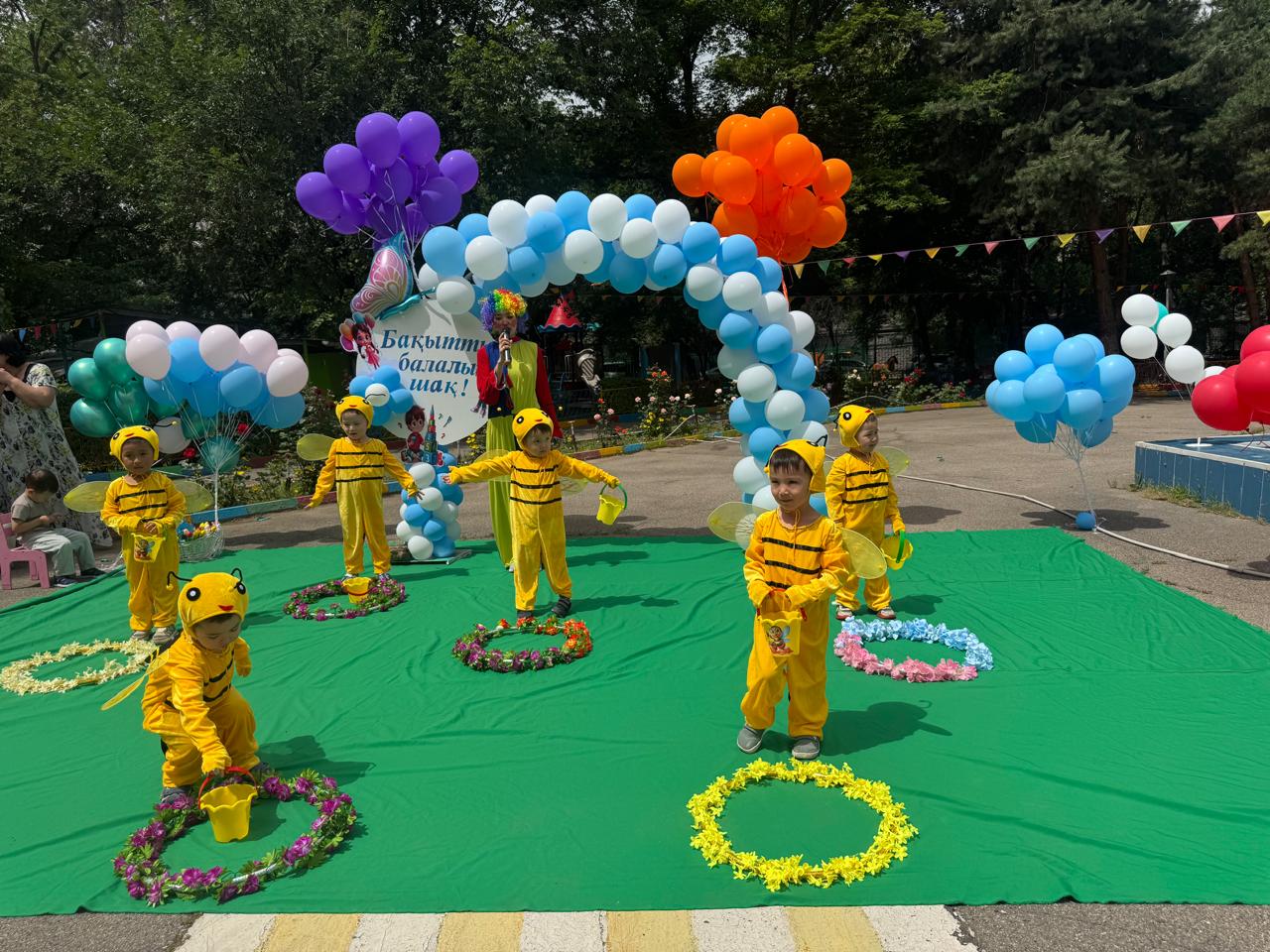1 Маусым "Балалар күніне" арналған мерекелік ертеңгілік